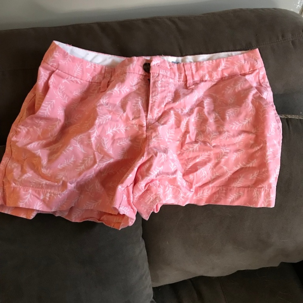 Patterned Khaki Shorts